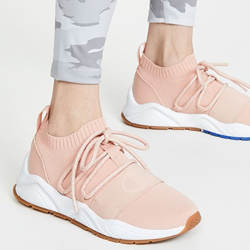 #43❤️ Brand New CHAMPION Rally Hype Low Womens Shoes